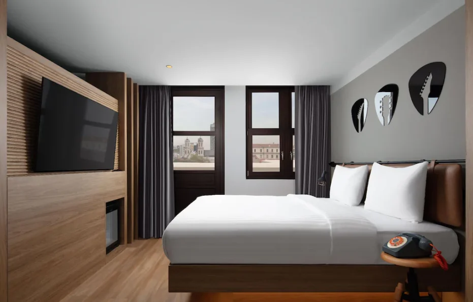 Moxy Istanbul Taksim