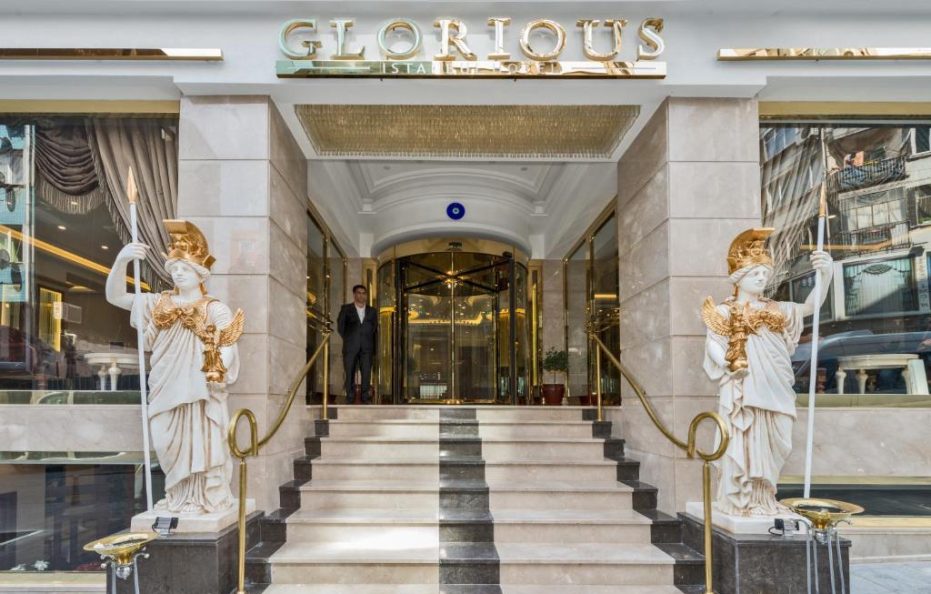 Glorious Hotel