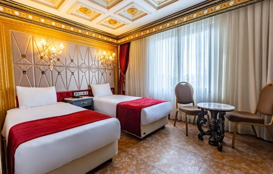 Laleli Blue Marmaray Hotel