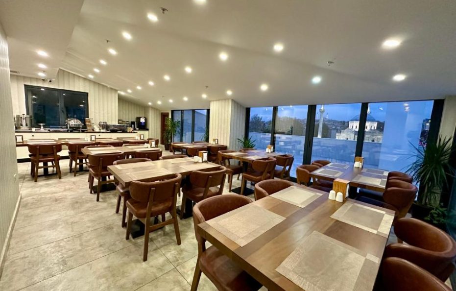 Midpoint Hotel Istanbul