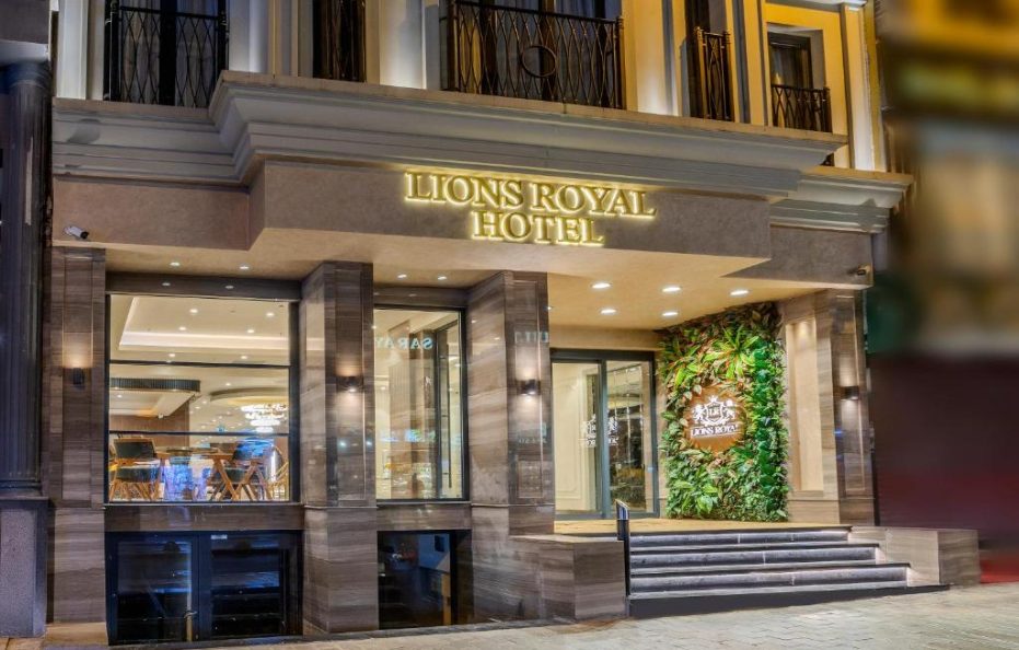 Lions Royal Hotel